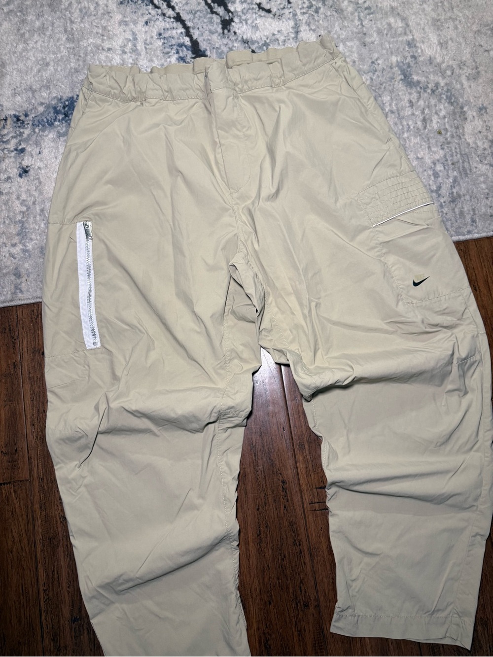 Nike Beige Cargo Wind Pants Size 40
